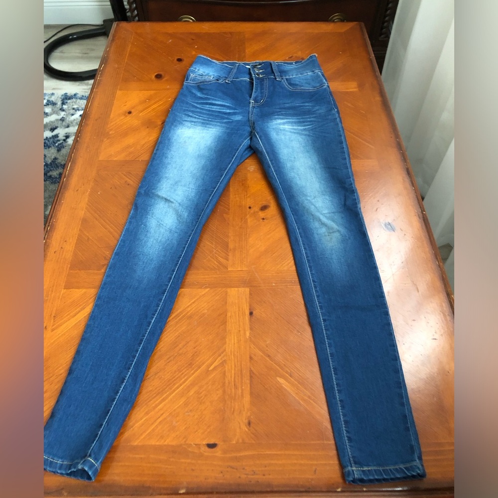 VIP Women's Skinny Jeans in Deep Blue